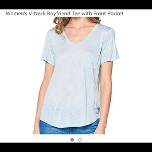 Tresics Boyfriend V-Neck Tee